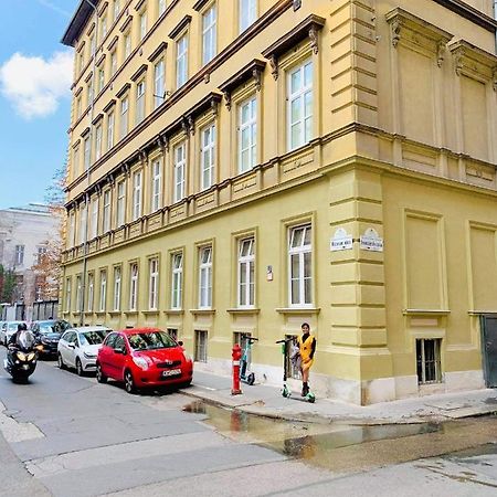 Museum Apartments ブダペスト エクステリア 写真
